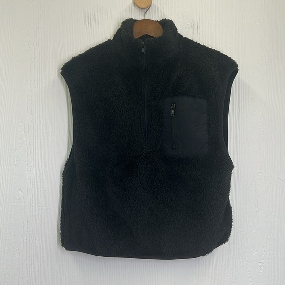 H&M - Black Fleece Half Zip Up Chest Pocket Sleeveless Pullover Vest Size XS - Picture 6 of 10